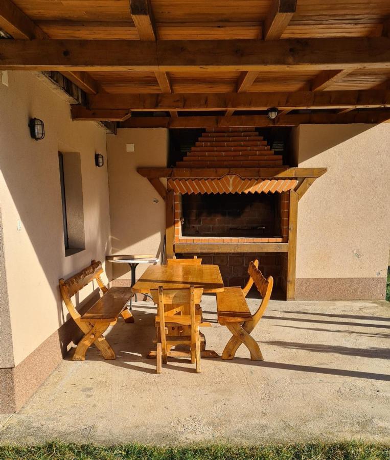Apartment Prozor Otočac المظهر الخارجي الصورة